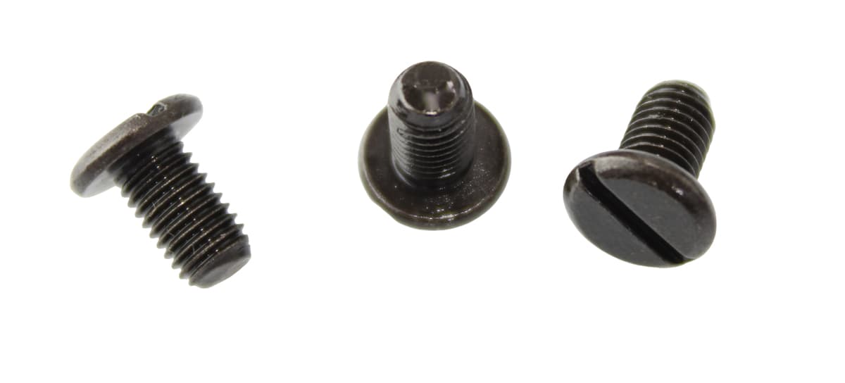 M700 OVORLOK 3-4 İPLİK  PLAKA VİDASI (100XBOX) - 1