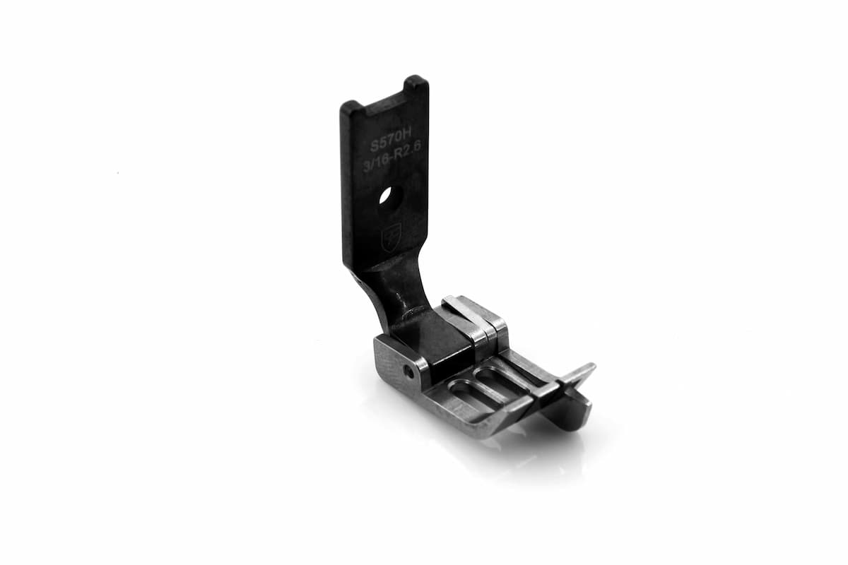 ÇİFT IGNE  GENİŞ DELİKLİ SAĞ ÇIMA AYAĞI  4,8 MM - 1