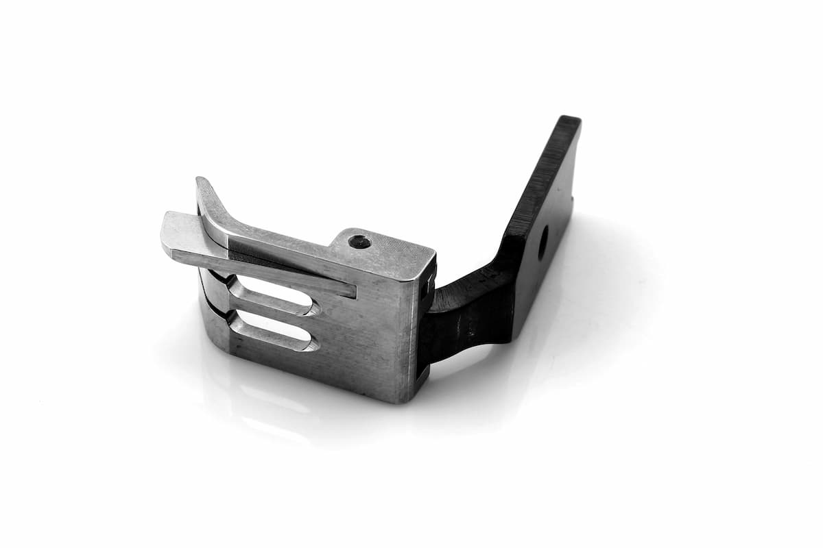 ÇİFT IGNE  GENİŞ DELİKLİ SAĞ ÇIMA AYAĞI  4,8 MM - 2