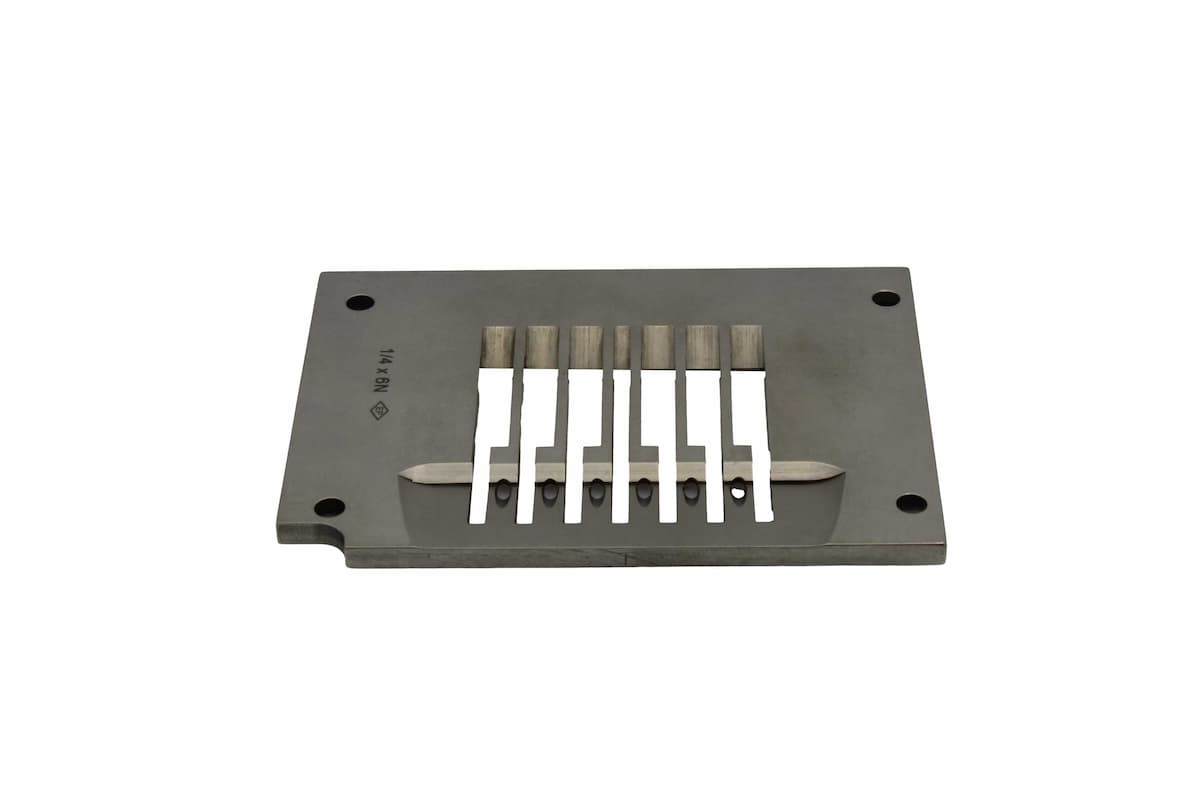 DFB-1404 6 İĞNE LASTIK  PLAKA  6,4 MM - 1