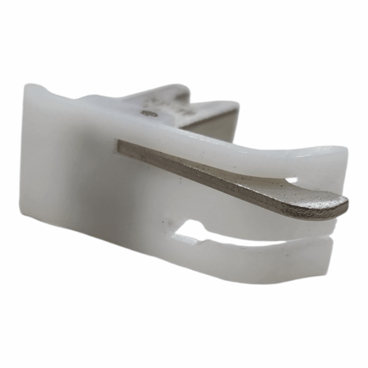 DÜZ MAKİNA BEYAZ OYNAR ÇIMA SOL PLASTİK TABANLI AYAK - 2
