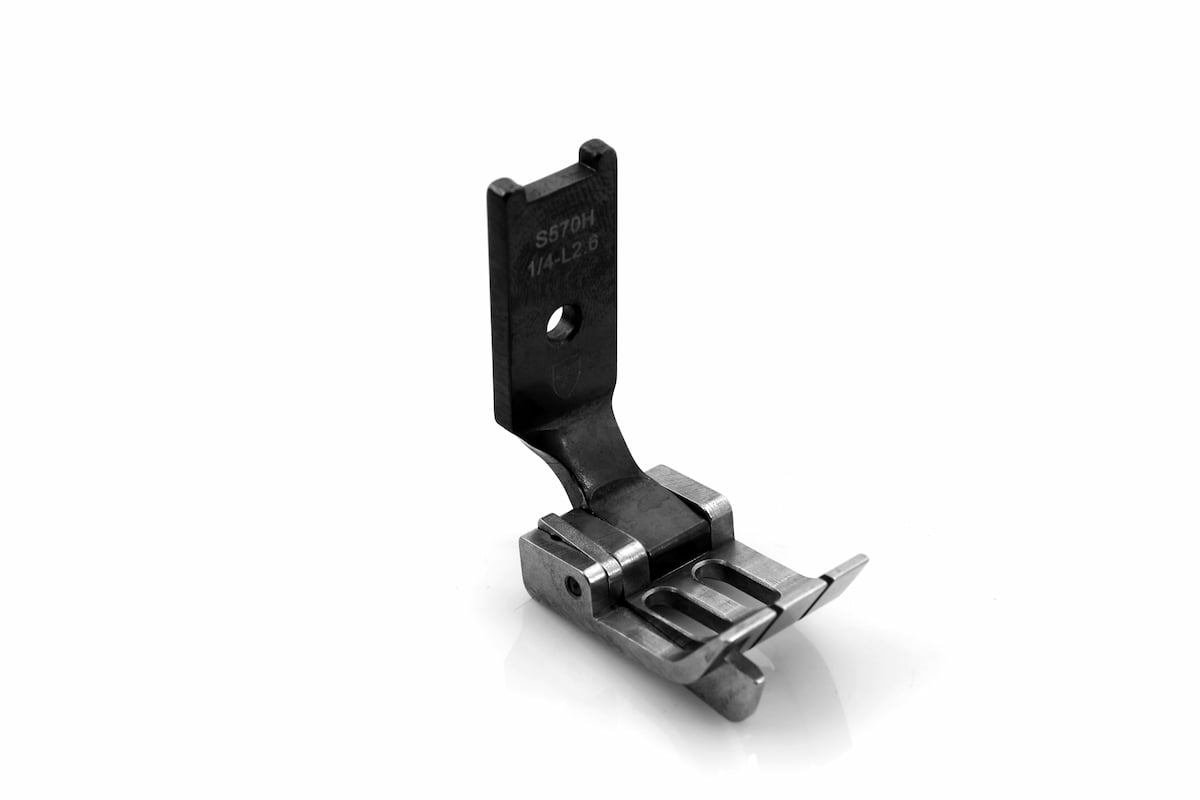ÇİFT İĞNE GENİŞ DELİKLİ SOL ÇIMA AYAĞI  6,4 MM